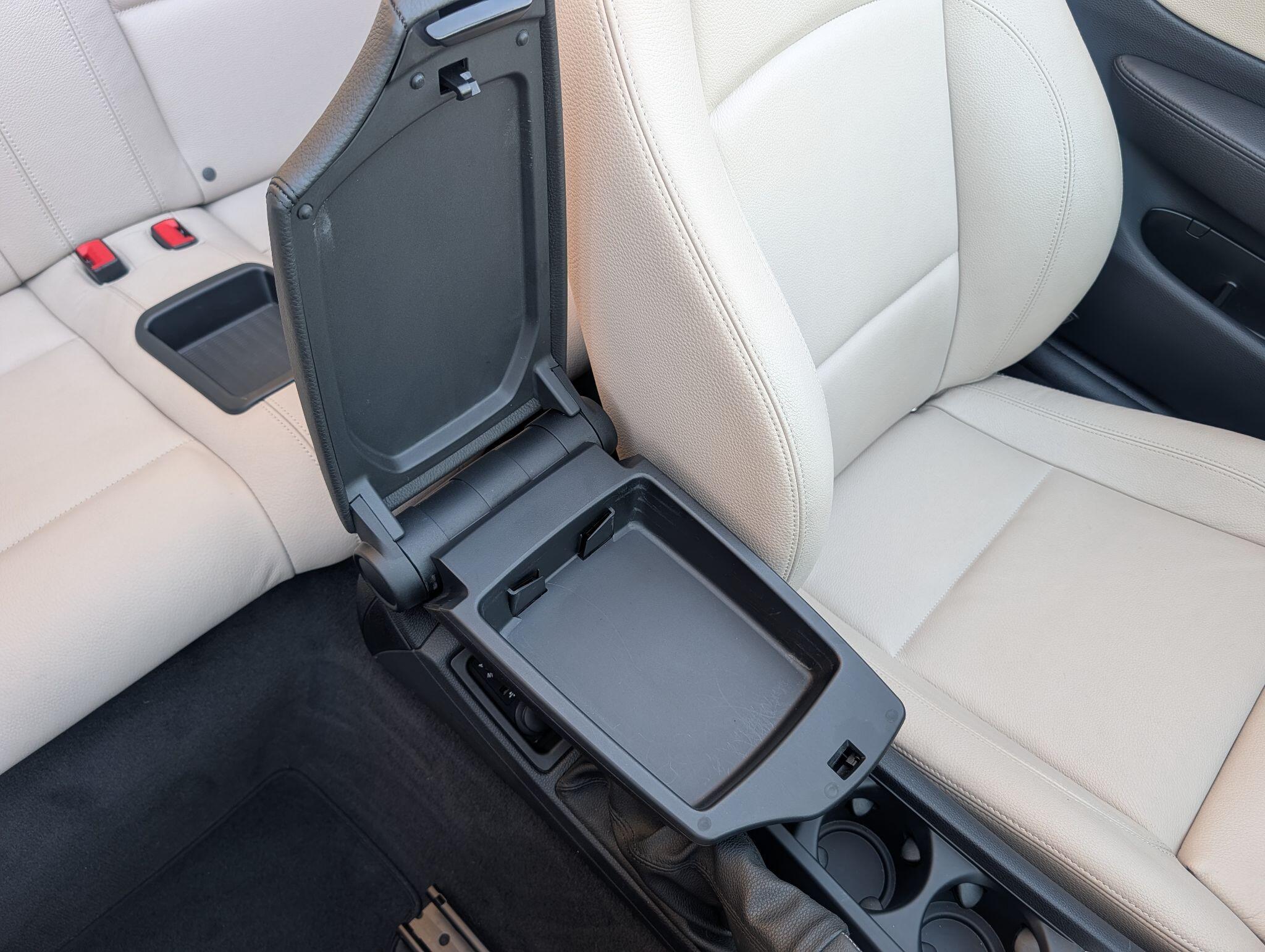 BMW 1 Series view 28