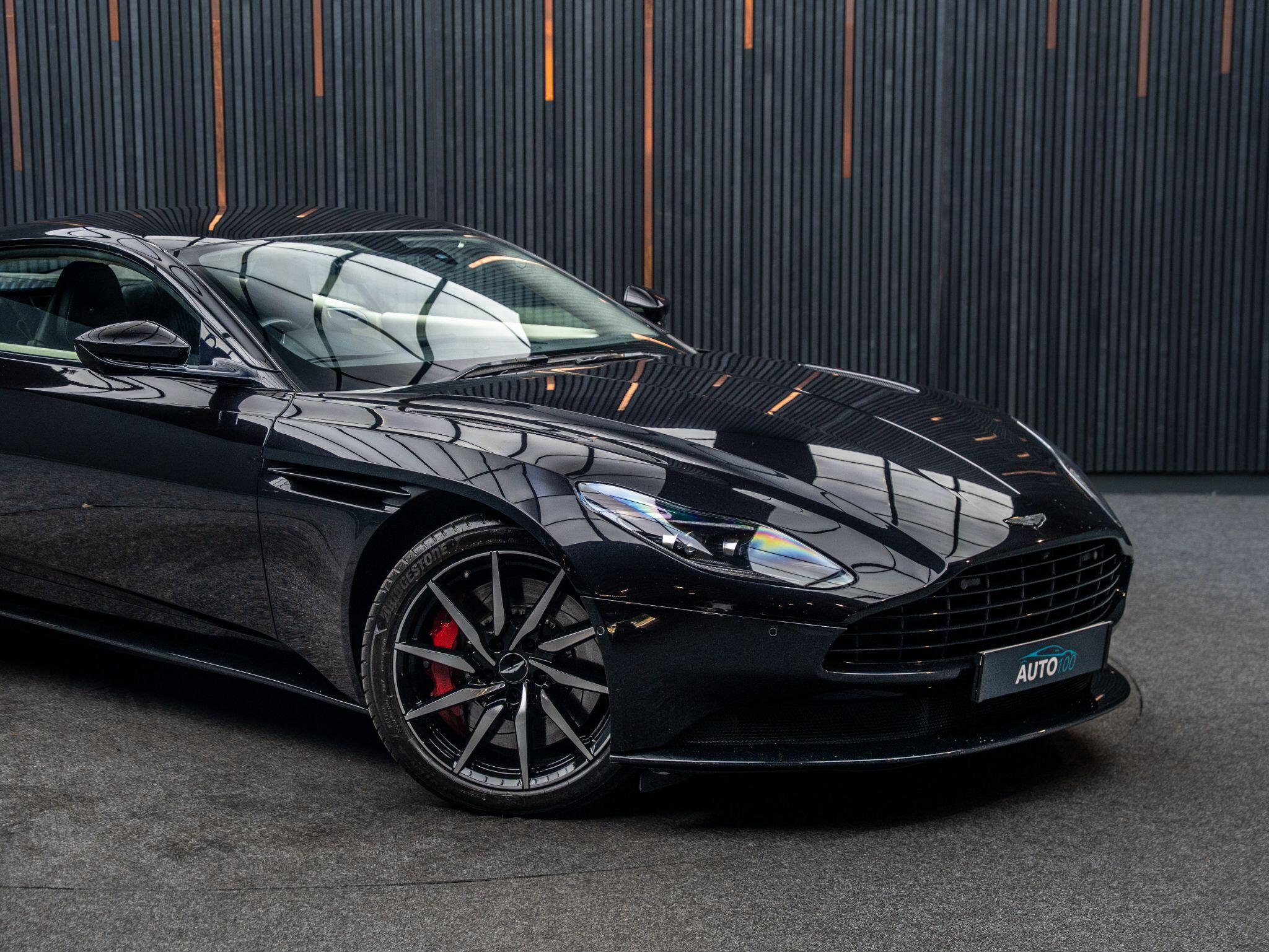 Aston Martin DB11 view 9