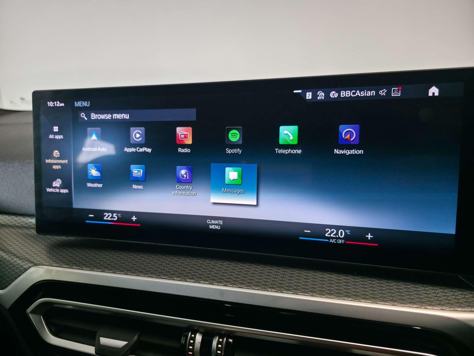 BMW I4 view 40