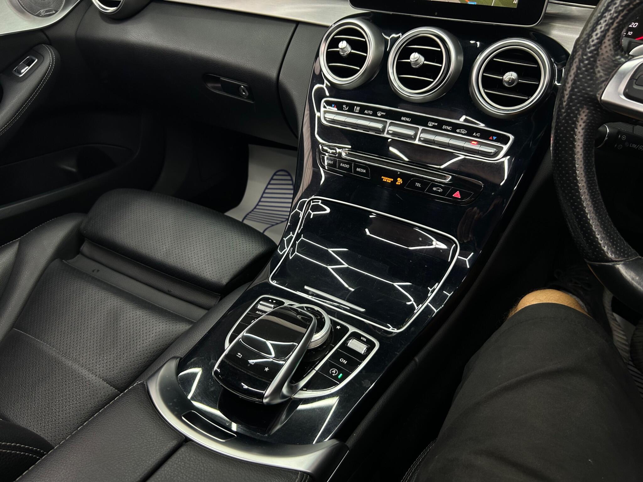 Mercedes-Benz C Class view 10