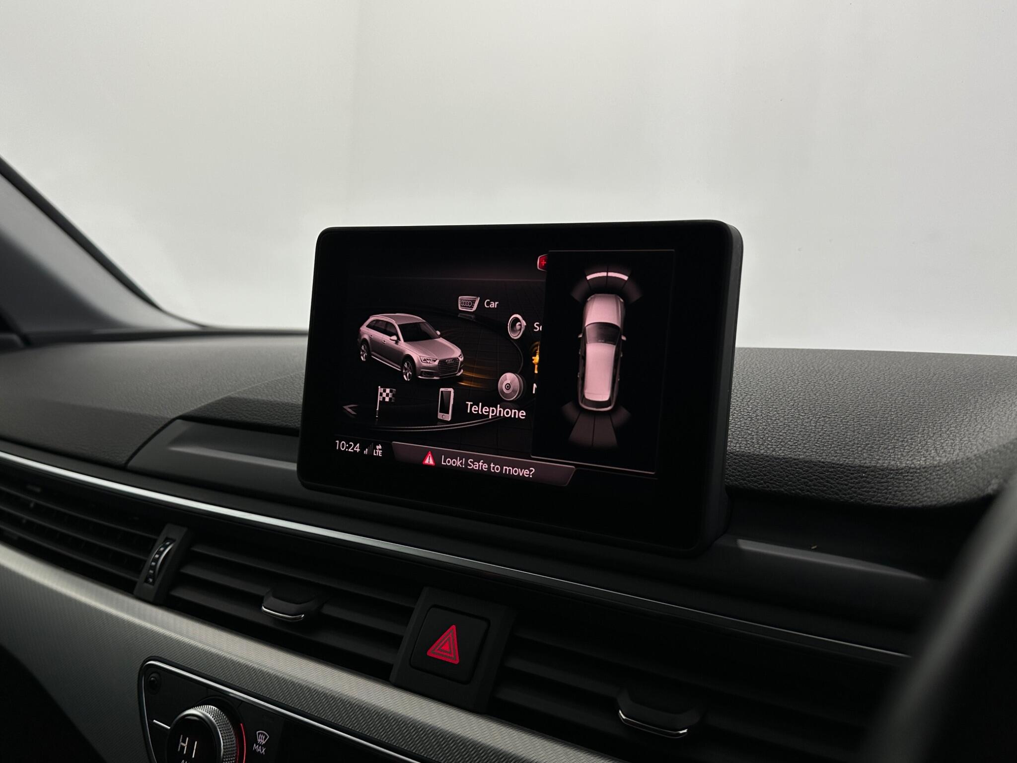 Audi A4 view 24