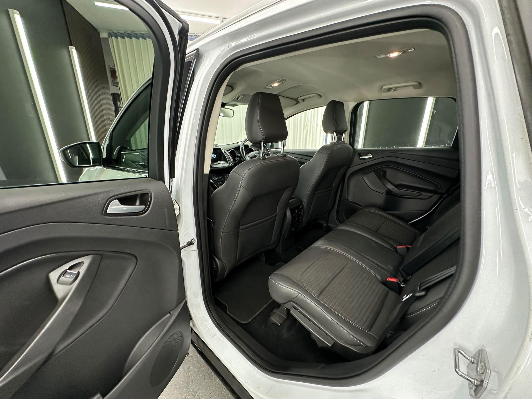 Ford Kuga view 26