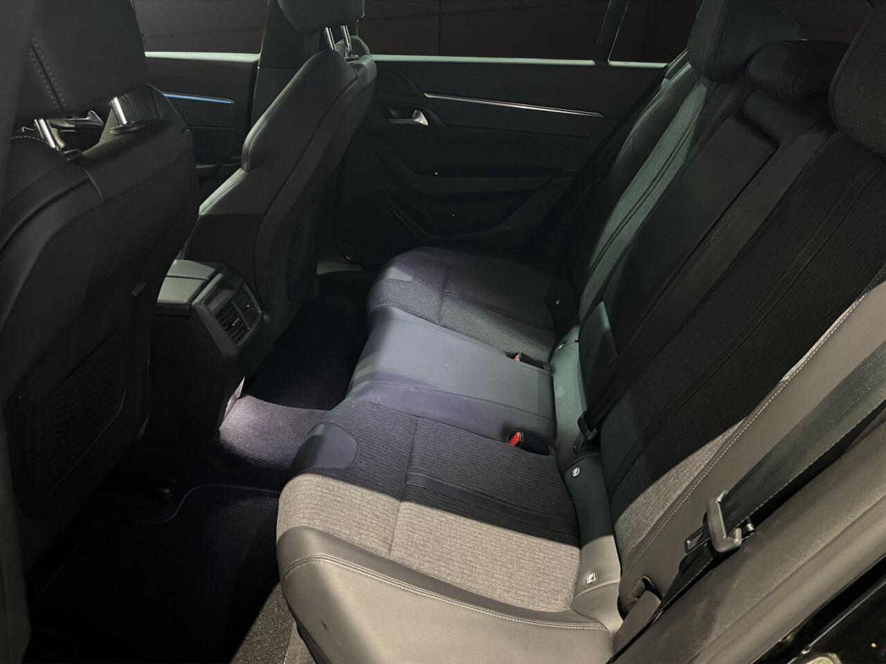 Peugeot 508 view 16