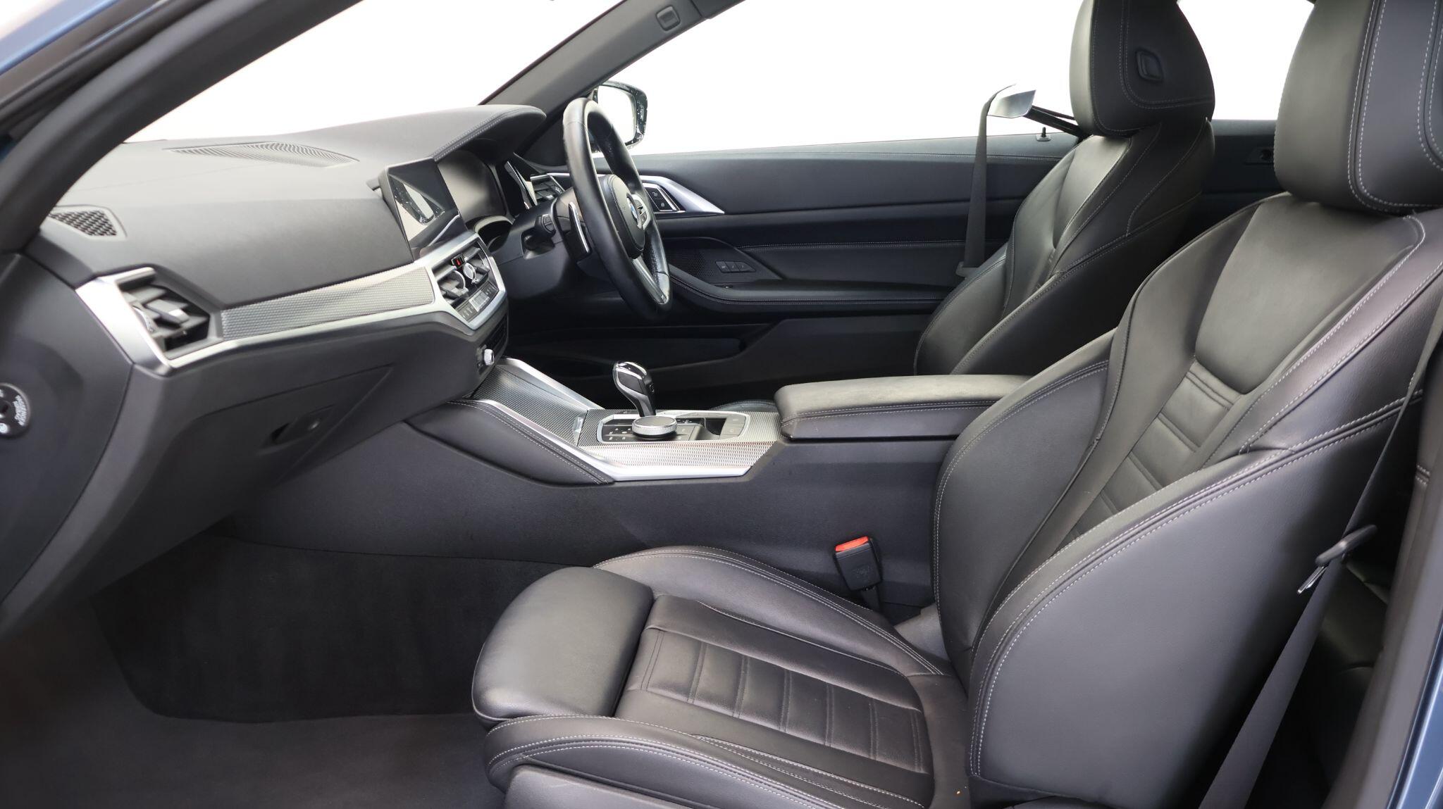 BMW 4 Series view 57