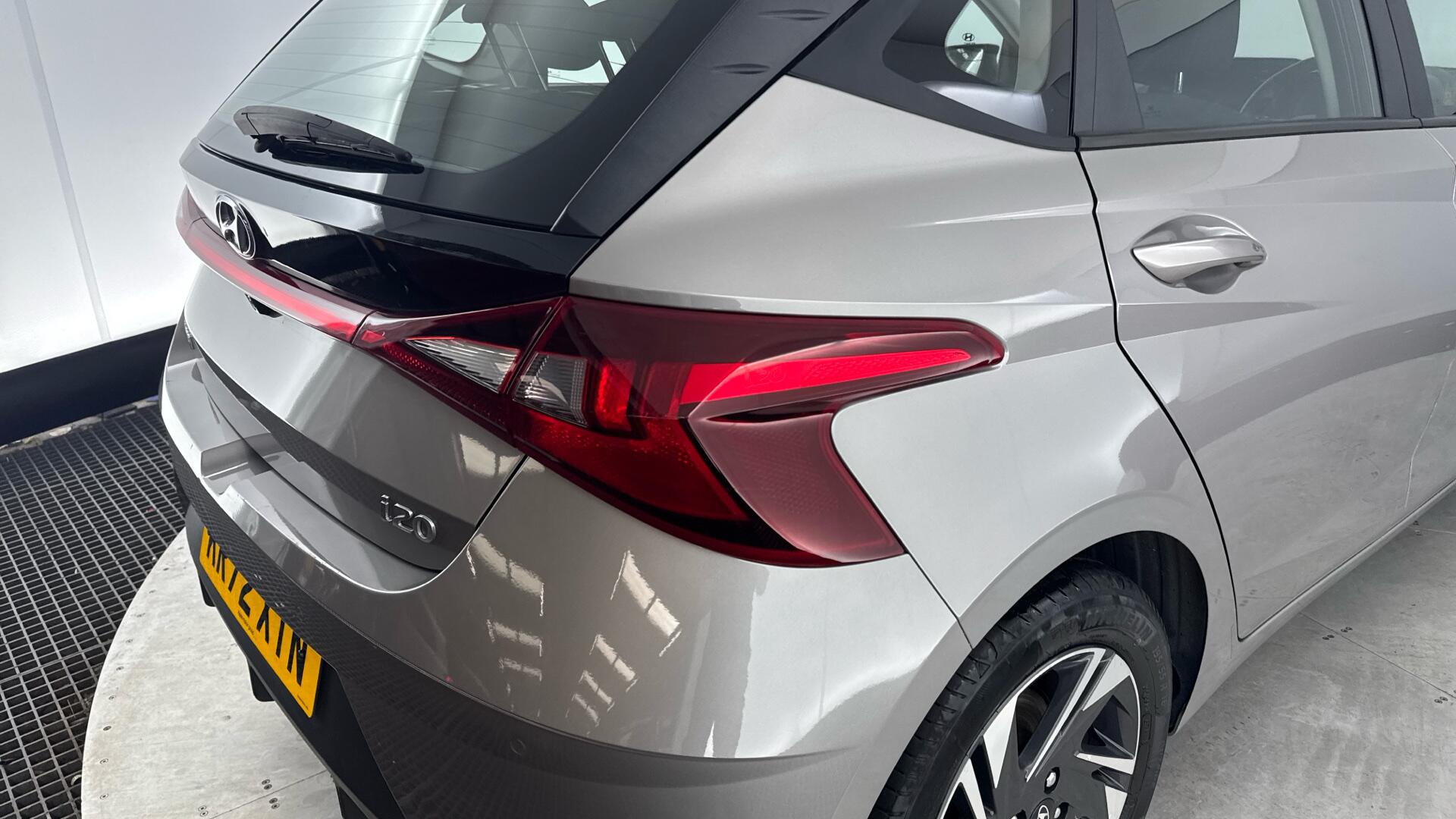 Hyundai i20 view 17