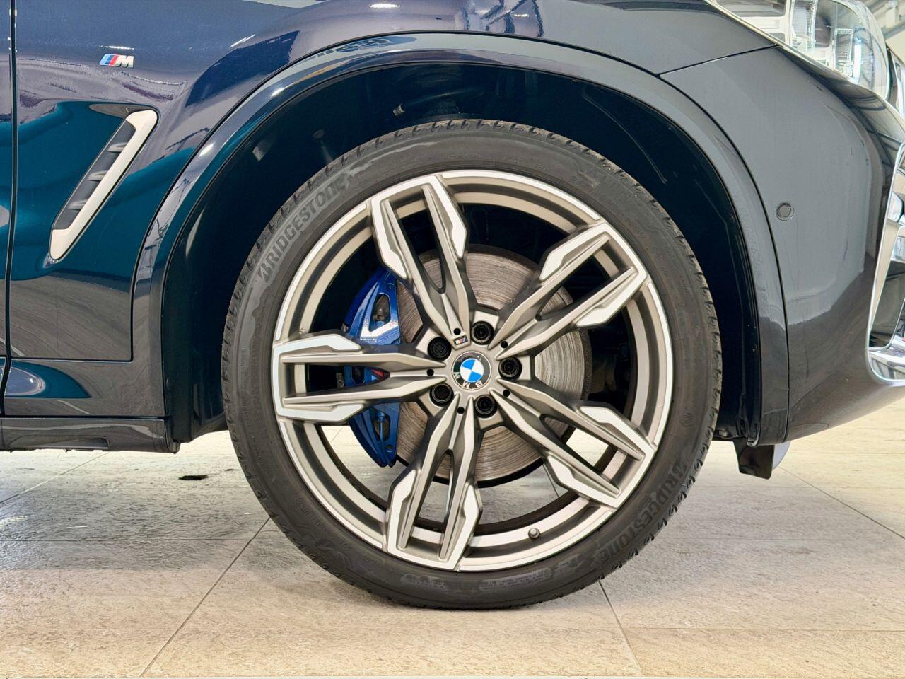 BMW X3 view 24