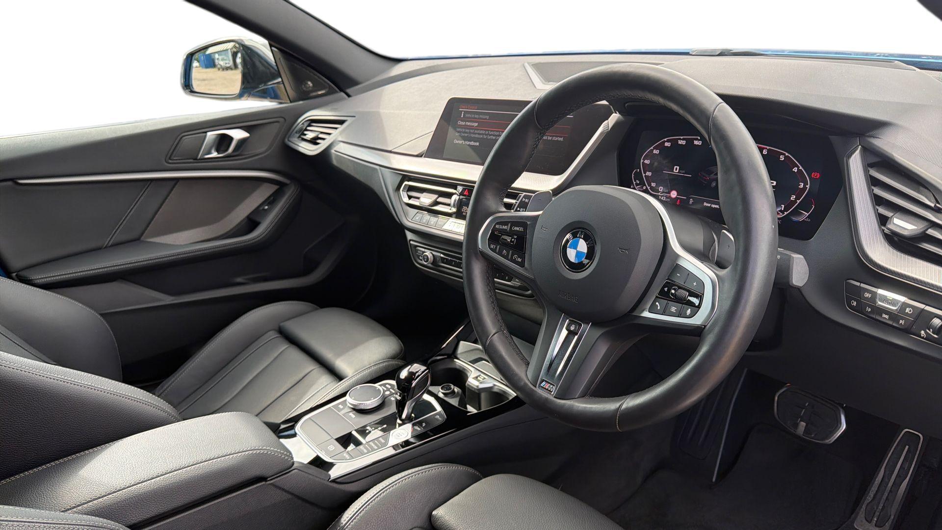 BMW 2 Series view 6
