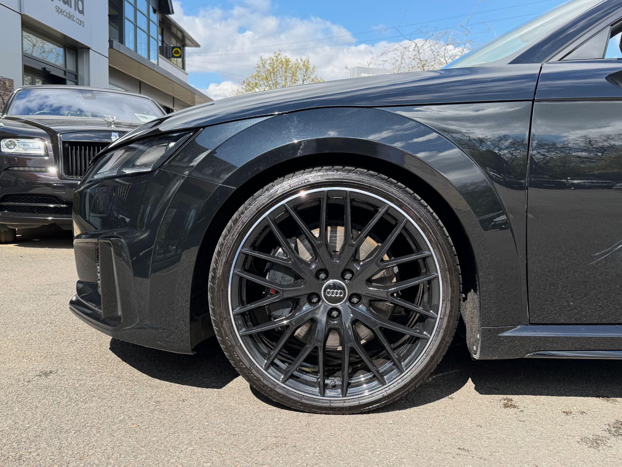Audi Audi TTS view 19