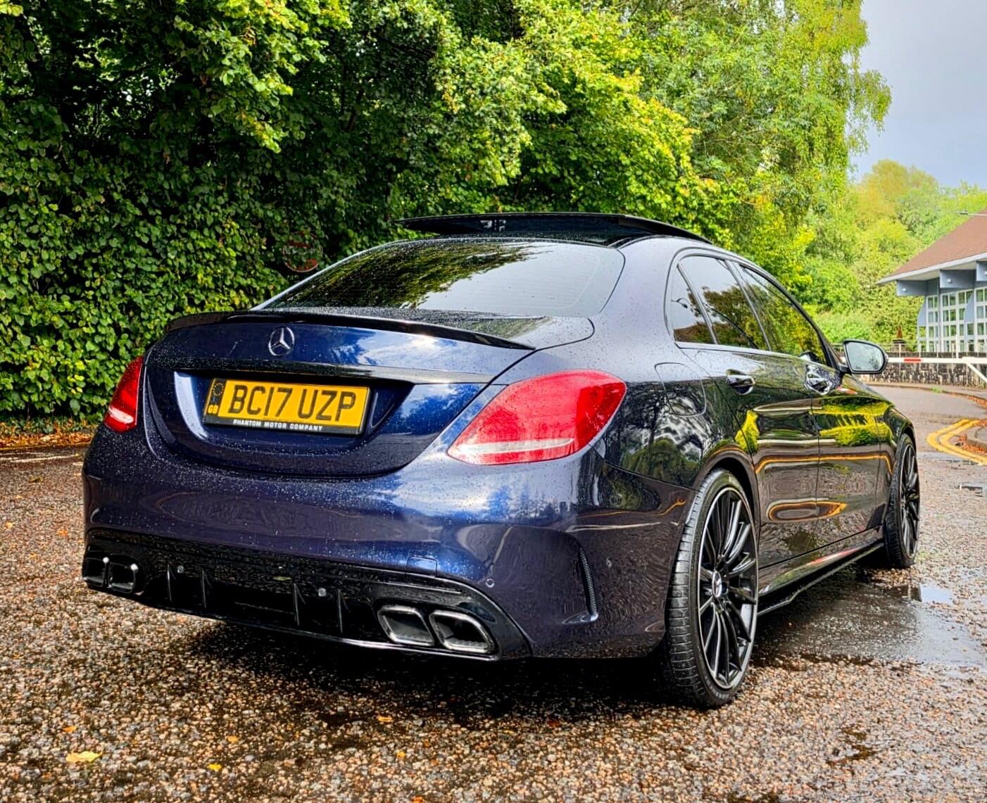 Mercedes-Benz C-Class view 3