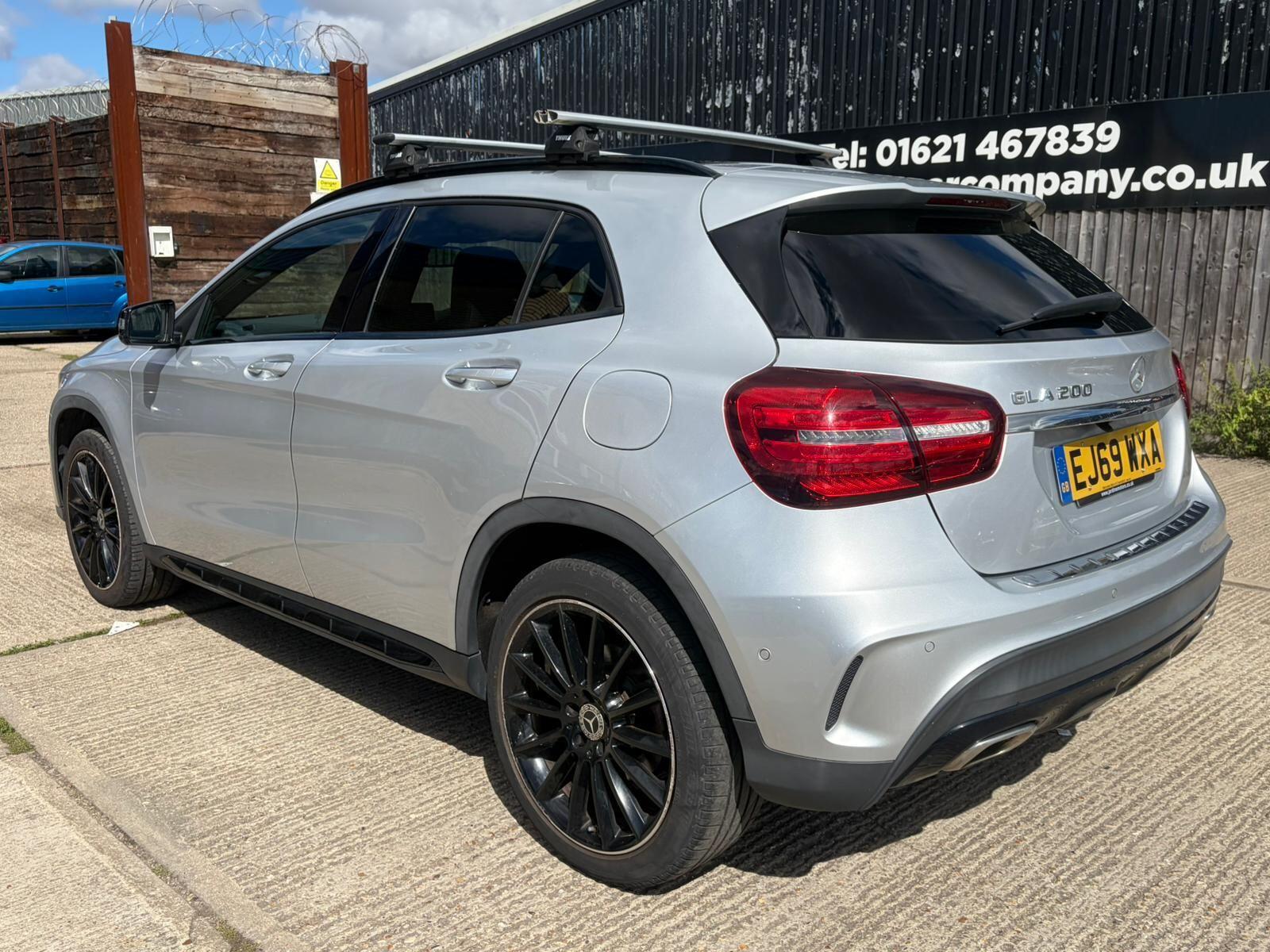 Mercedes-Benz Gla view 5