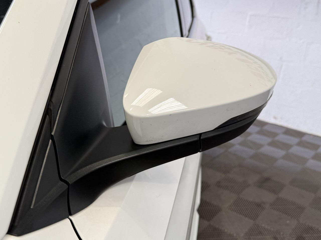 Volkswagen T-Cross view 19