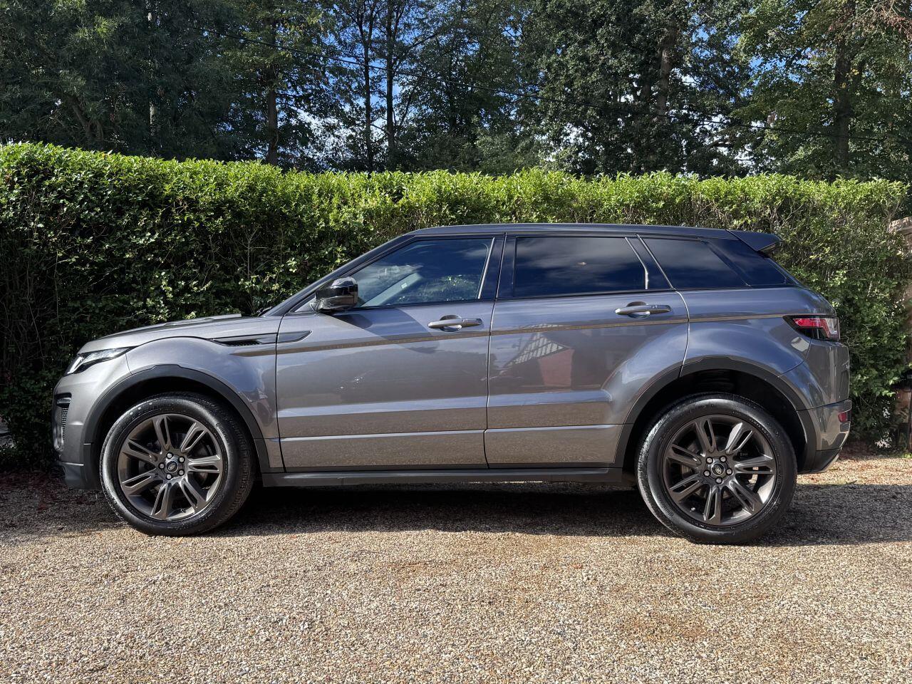 Land Rover Range Rover Evoque view 35