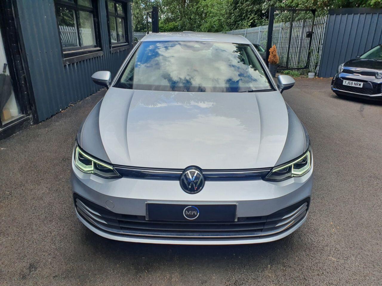 Volkswagen Golf view 8