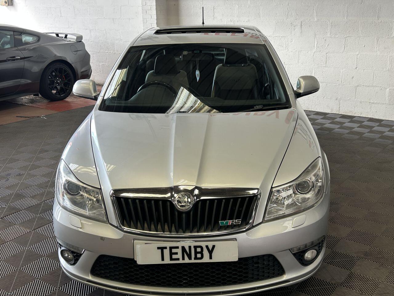 Skoda Octavia view 3
