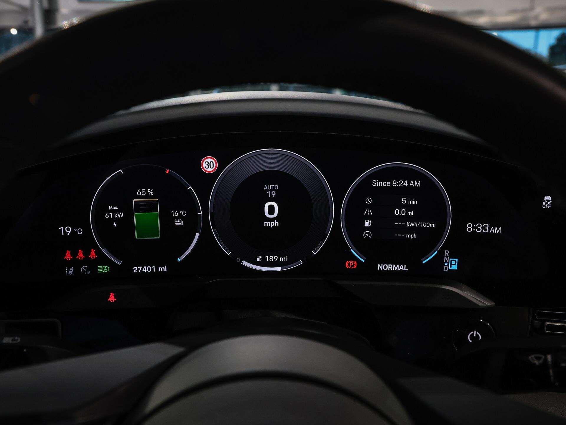 Porsche Taycan view 19