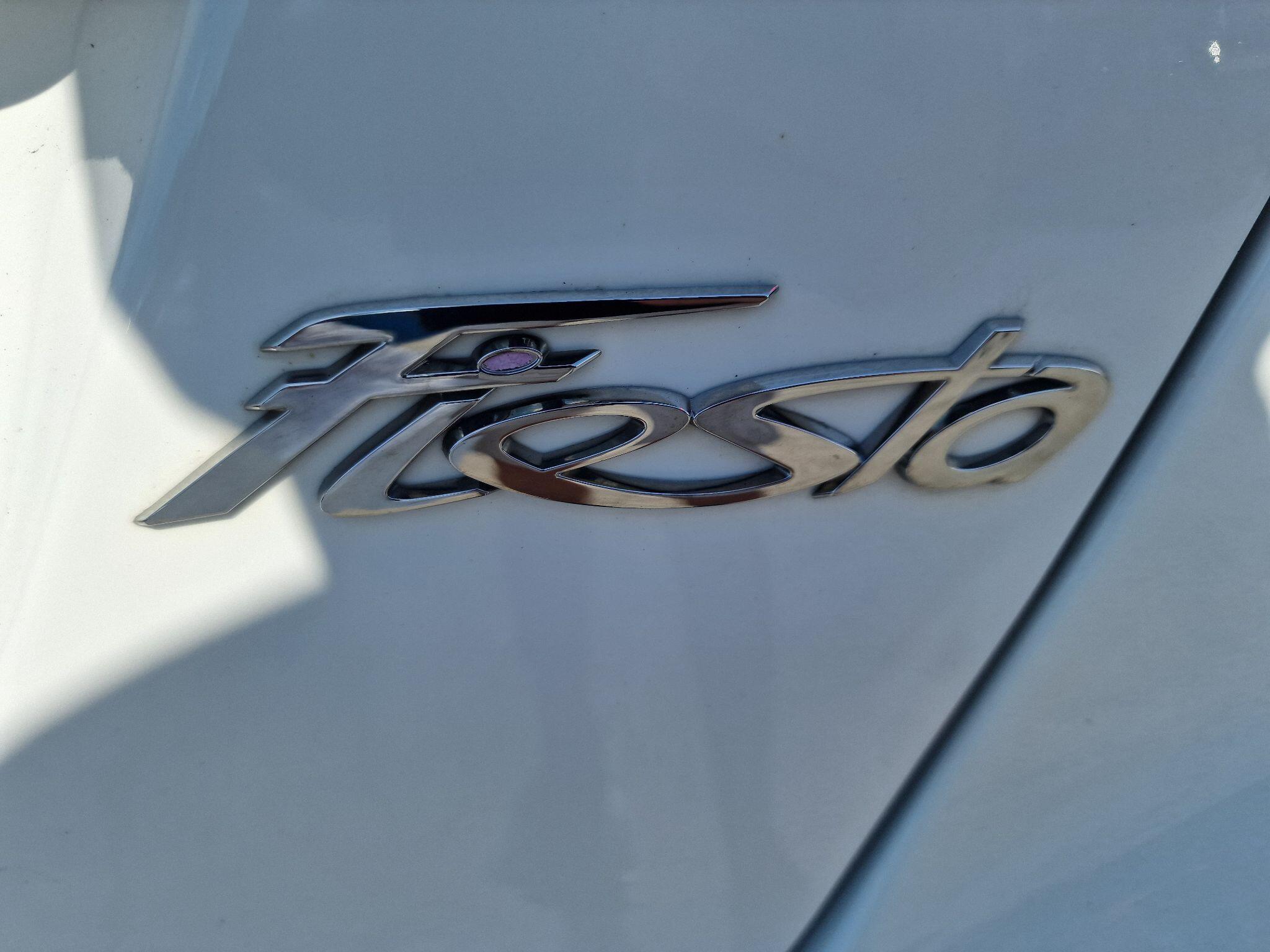 Ford Fiesta view 51