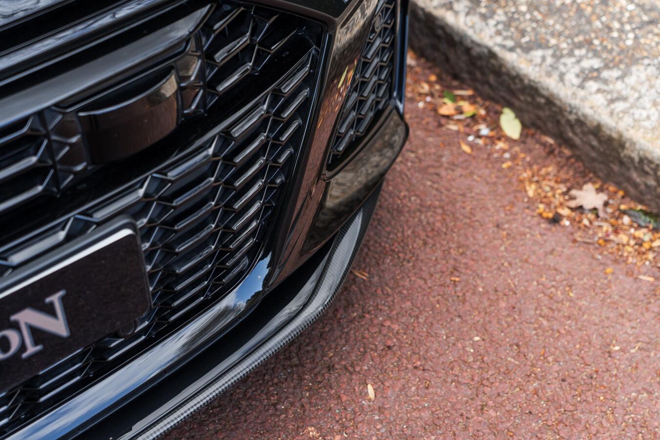 Audi RS6 Avant view 12