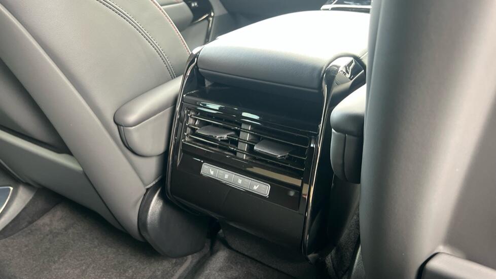 Land Rover Range Rover Sport view 18