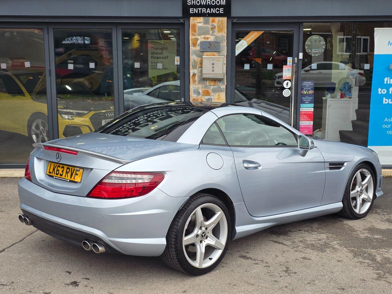 Mercedes-Benz SLK view 14