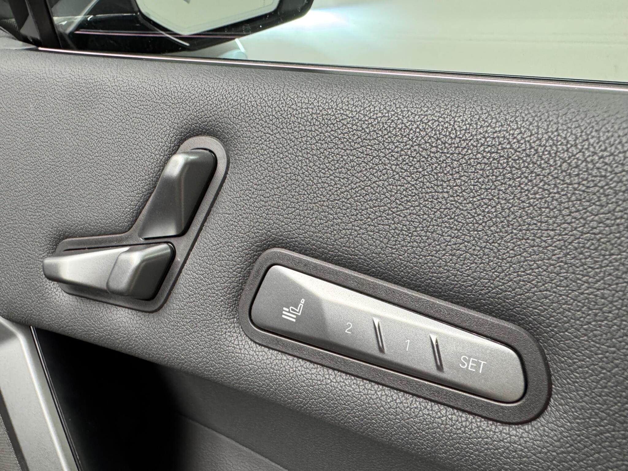 BMW Ix view 12
