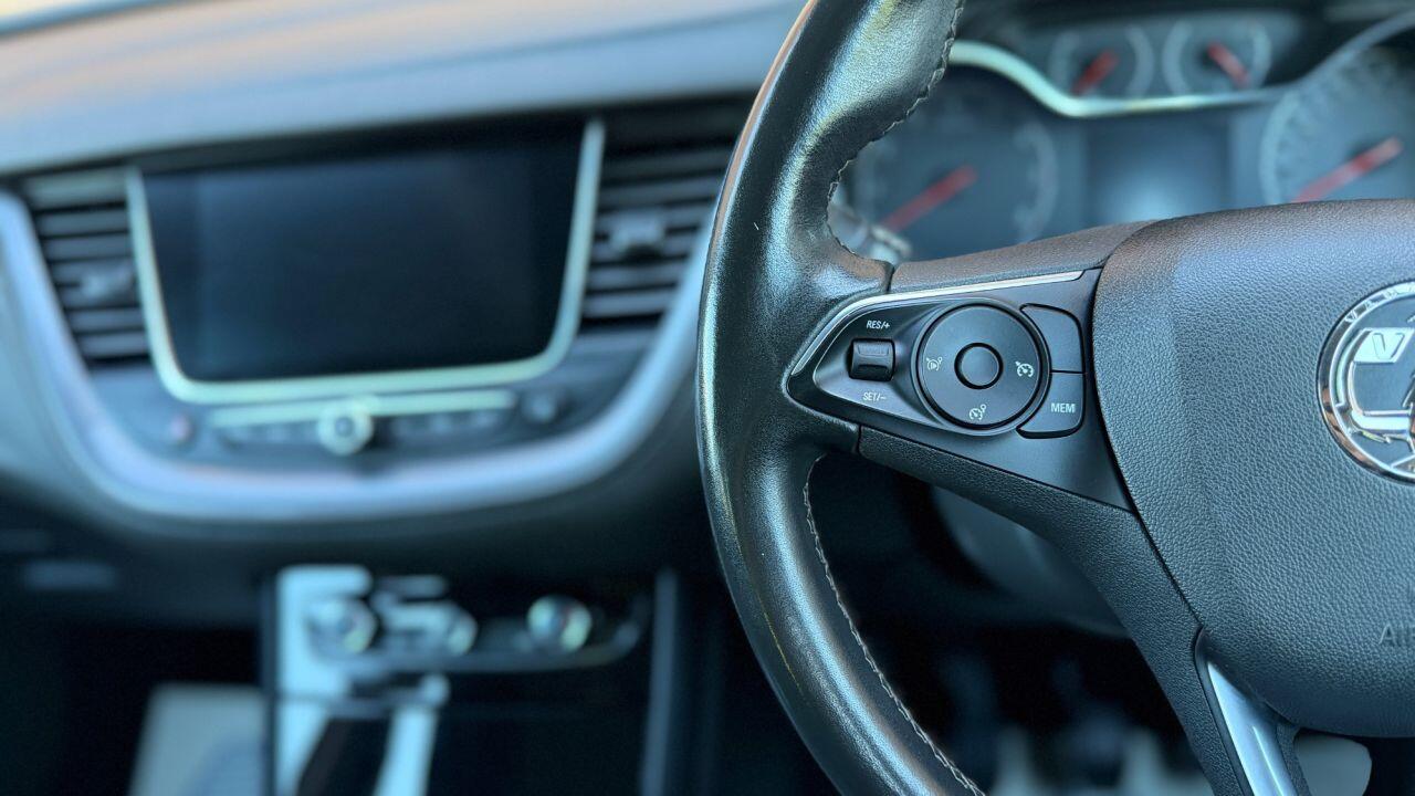 Vauxhall Grandland X view 17