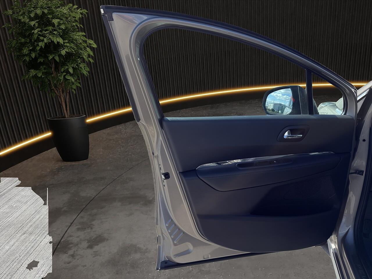 Peugeot 3008 view 15