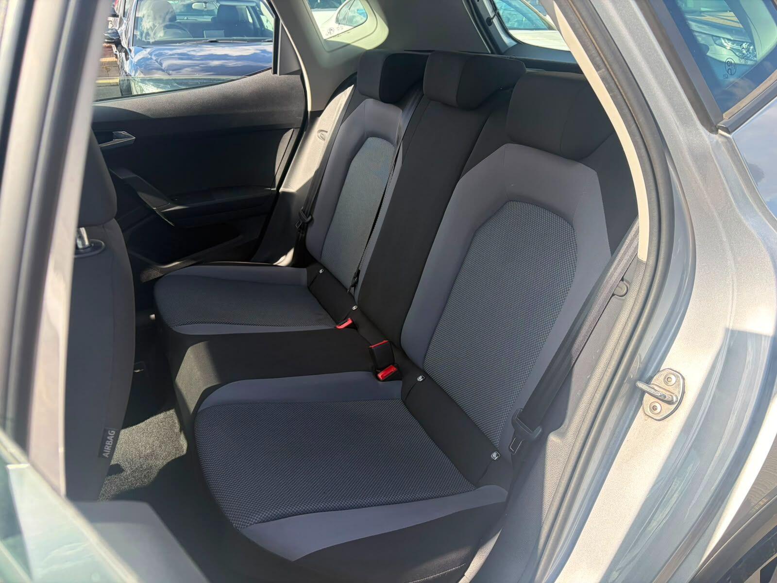 Seat Arona view 12