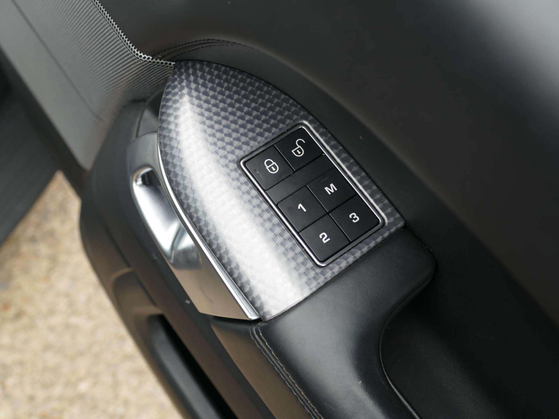 Land Rover Range Rover Sport view 39