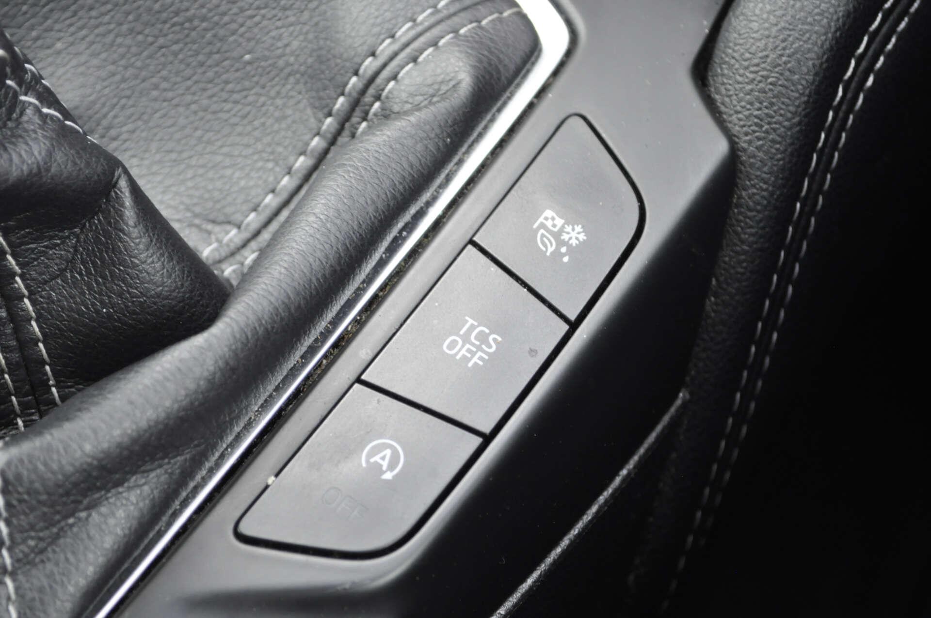 Ford Focus view 22