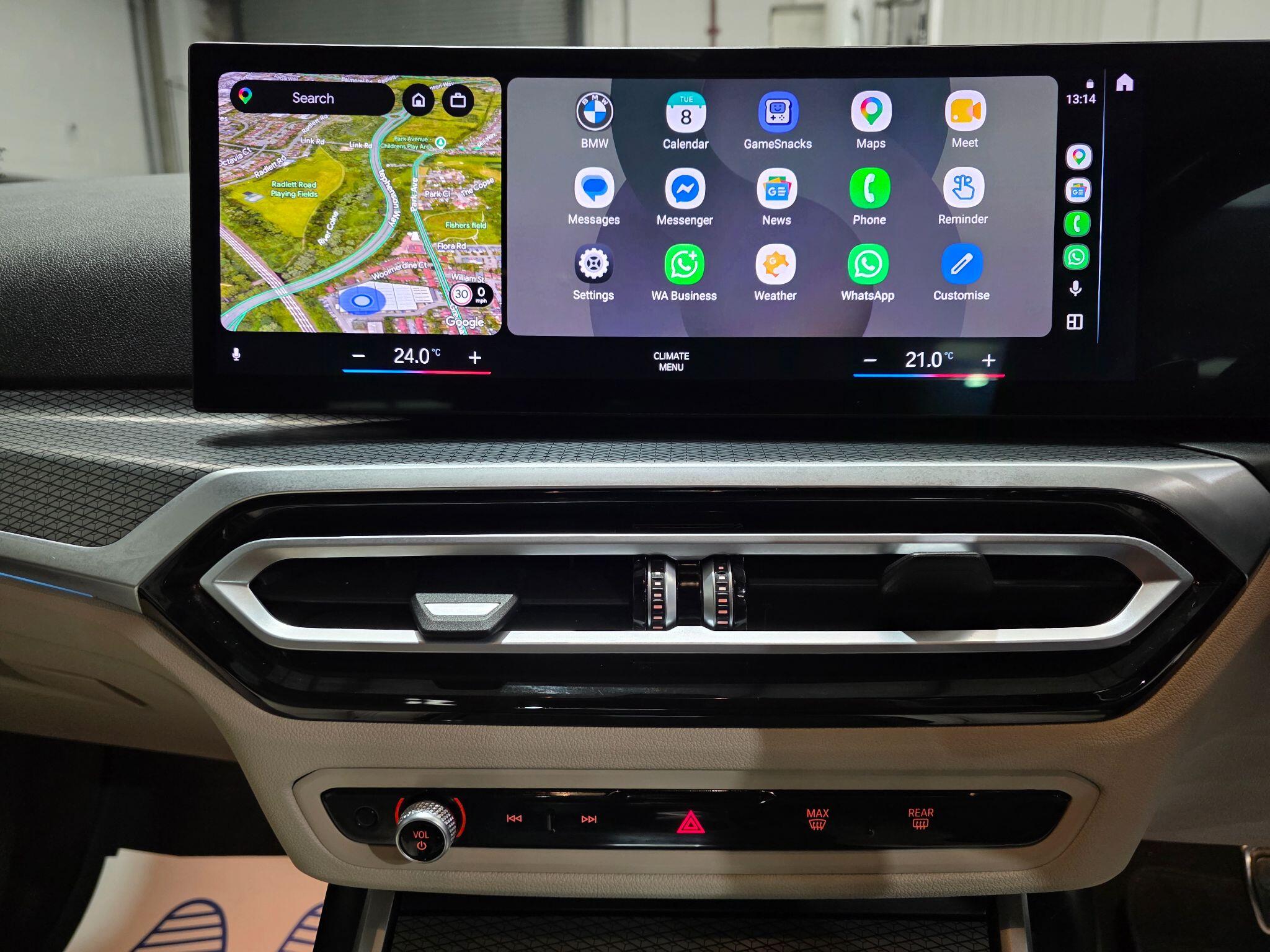 BMW 3 Series view 10