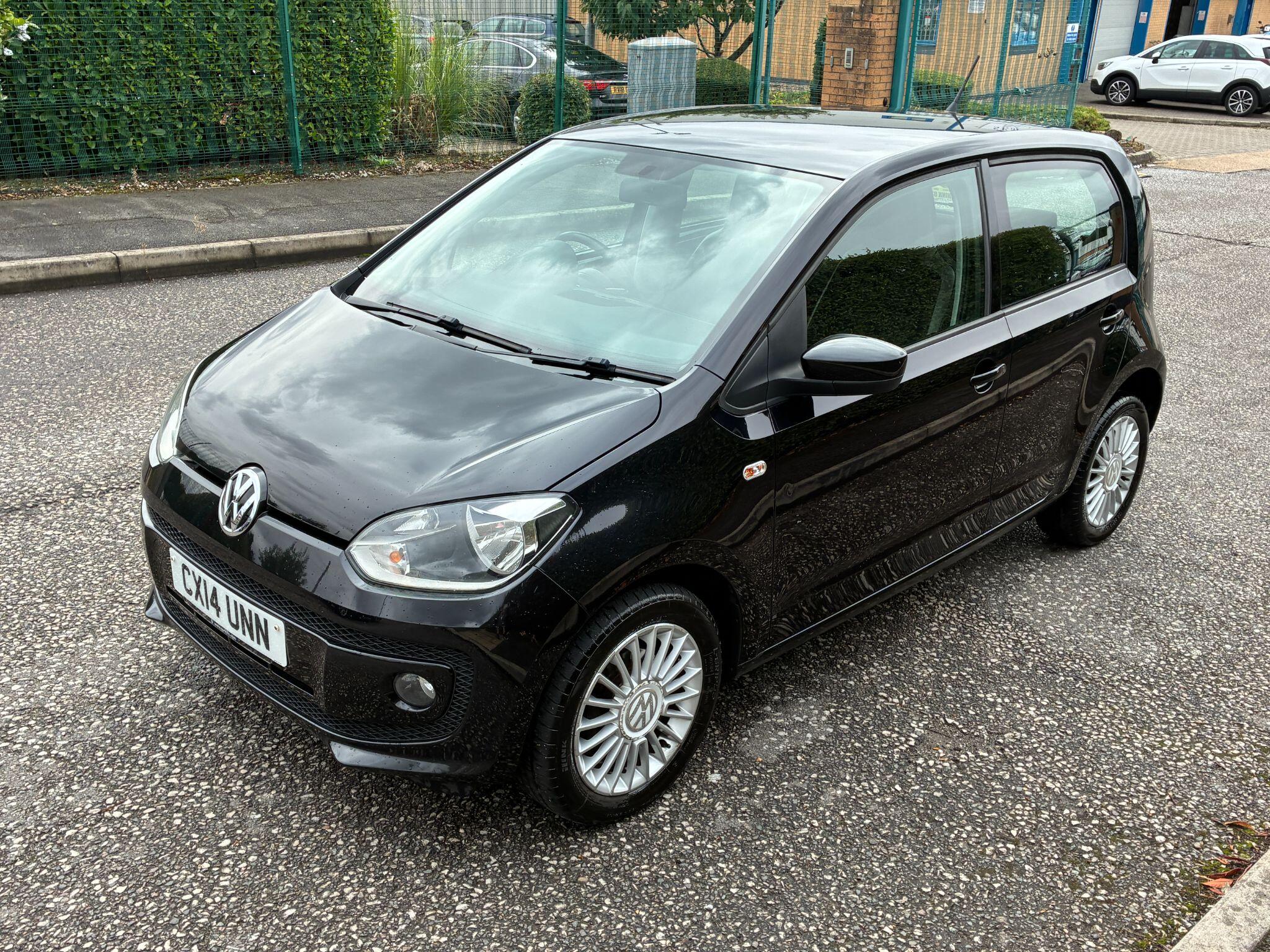 Volkswagen Up! view 4