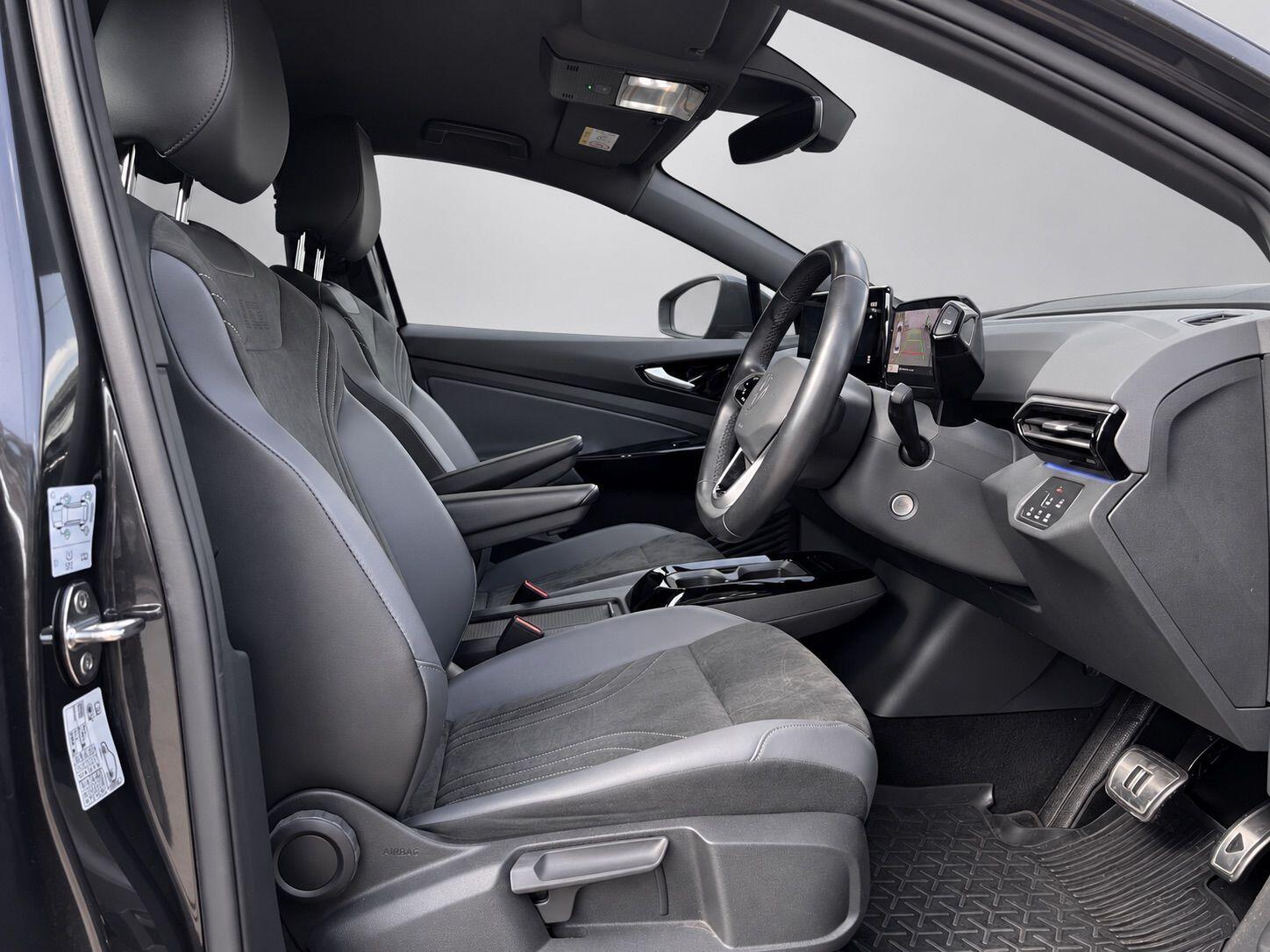 Volkswagen Id.4 view 16