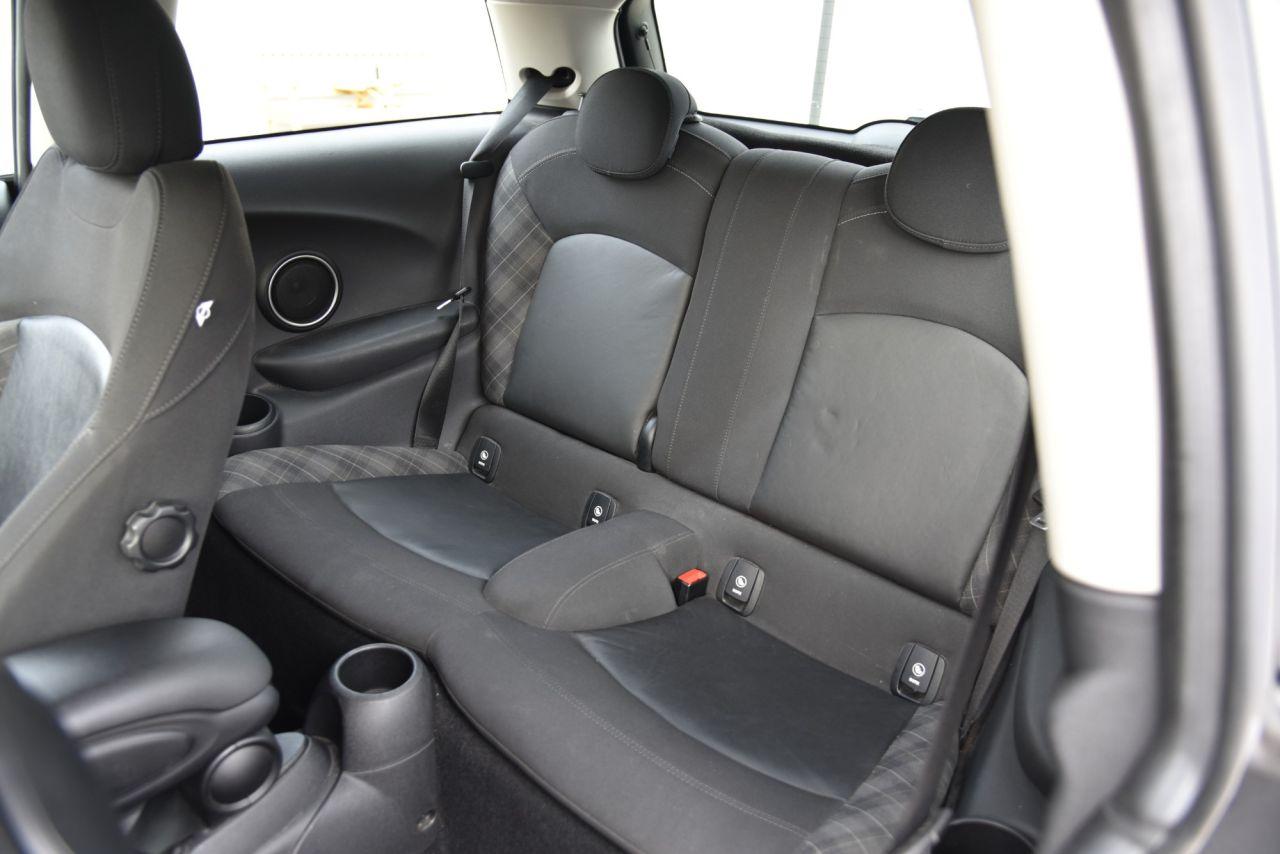 Mini Cooper view 23