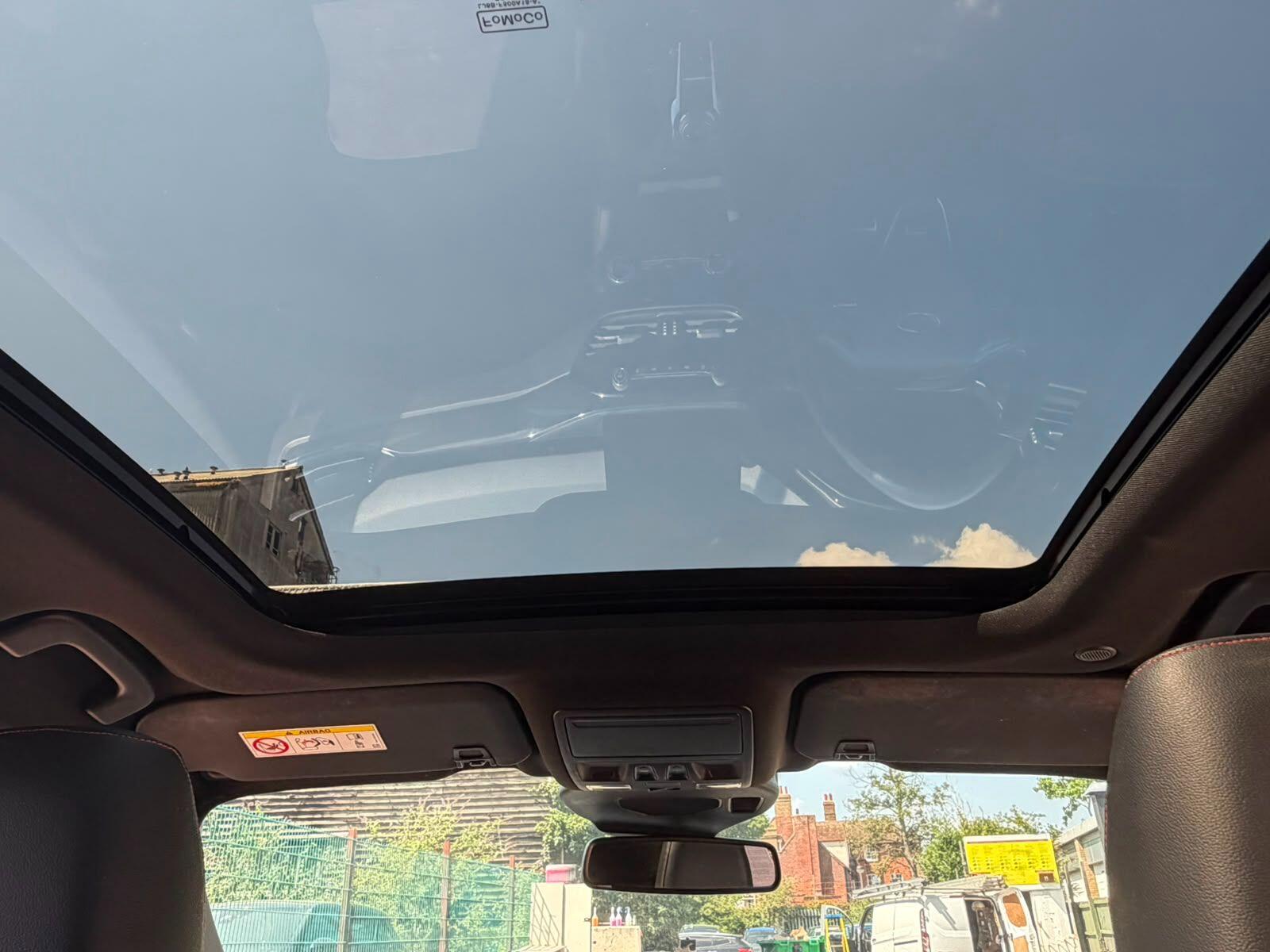 Ford Kuga view 31