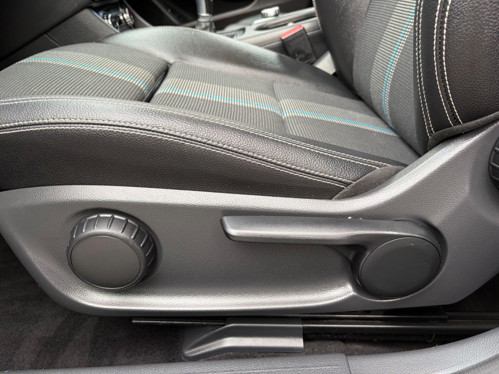 Mercedes-Benz Cla view 79