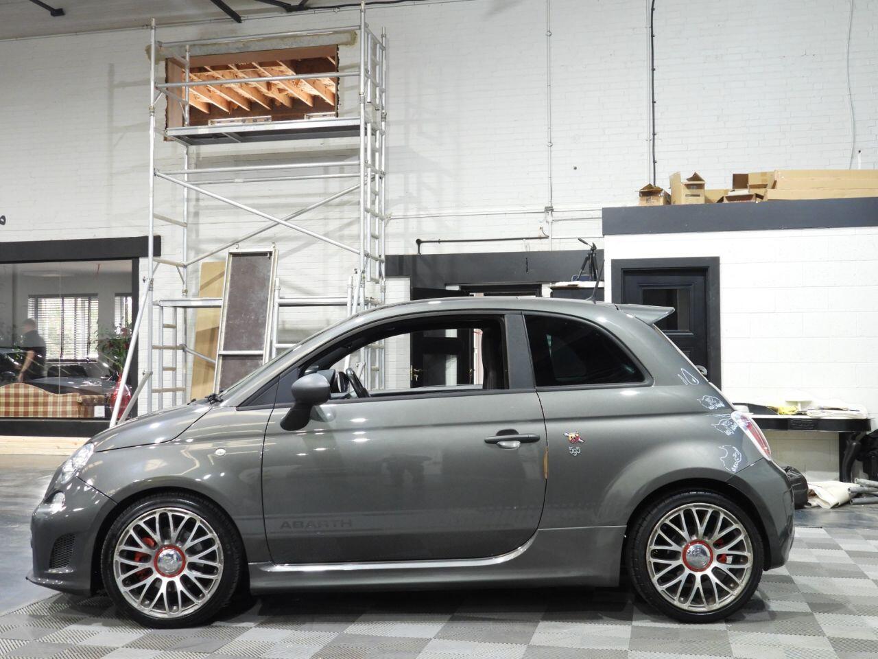 Abarth 595 view 7