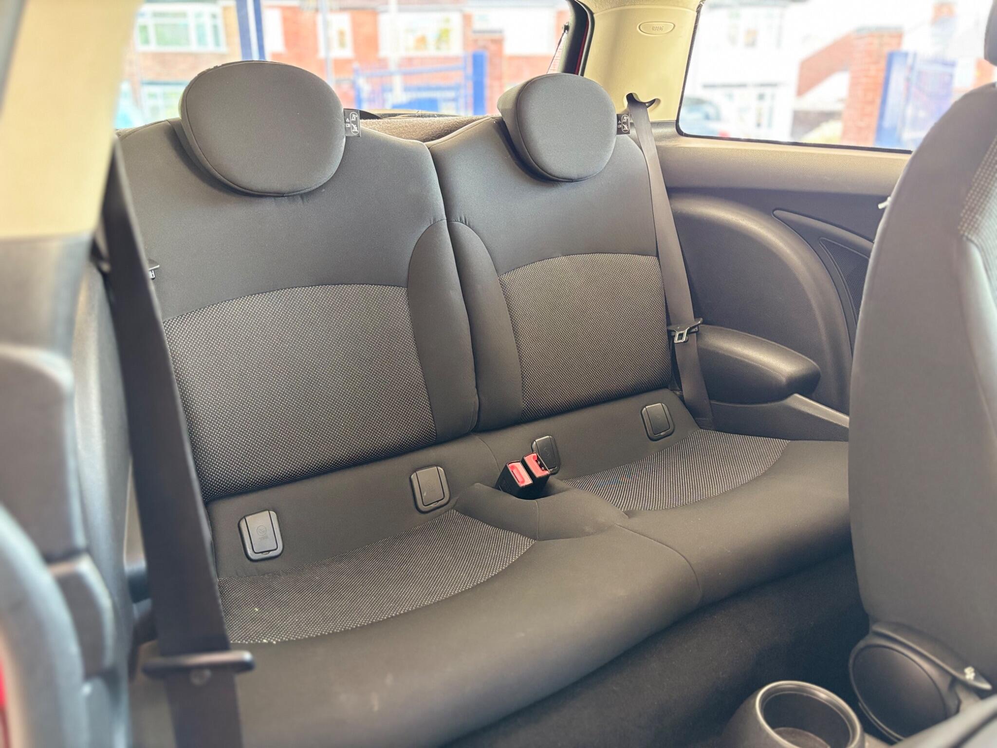 Mini Hatch view 12