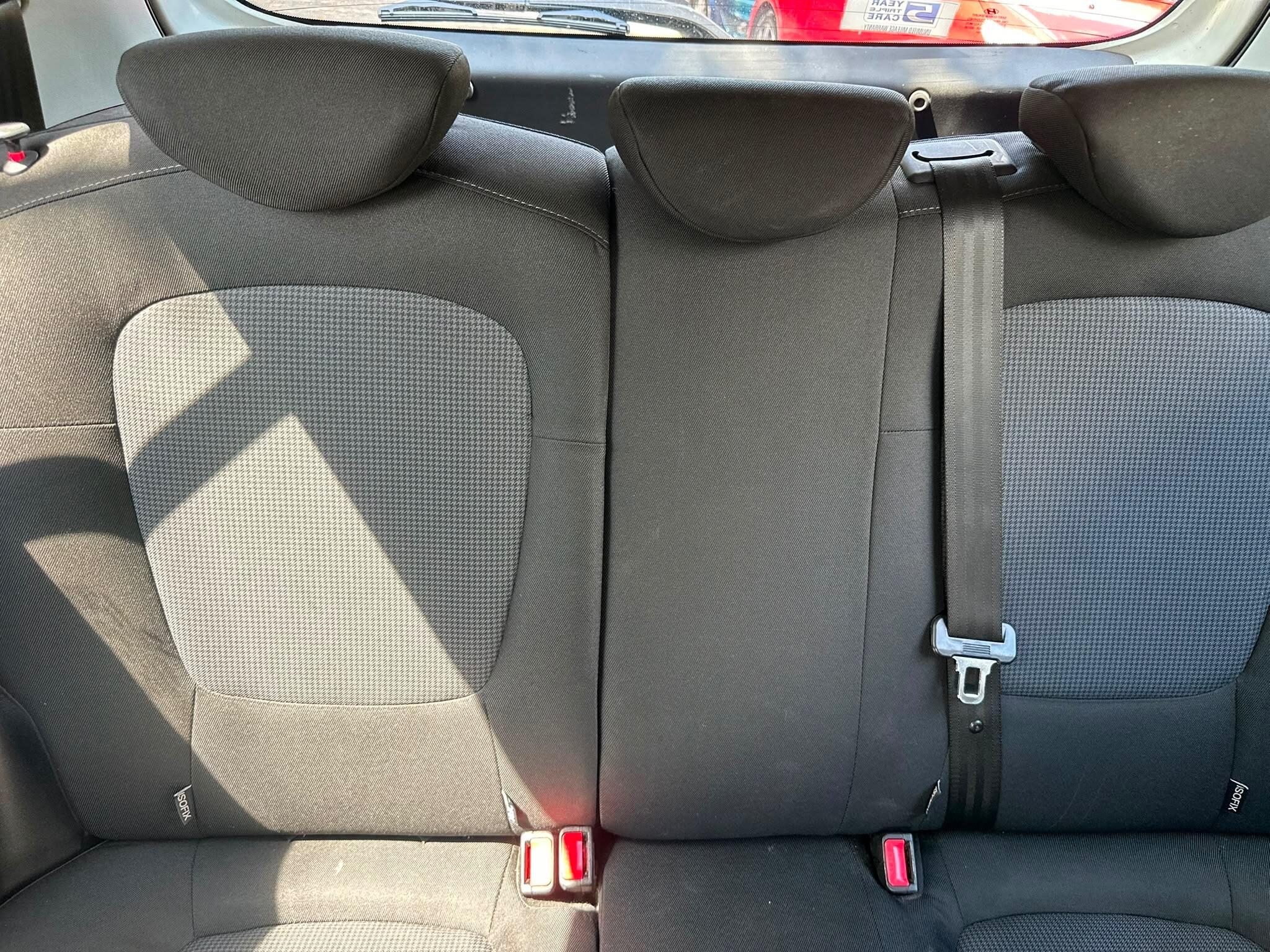 Hyundai I20 view 19