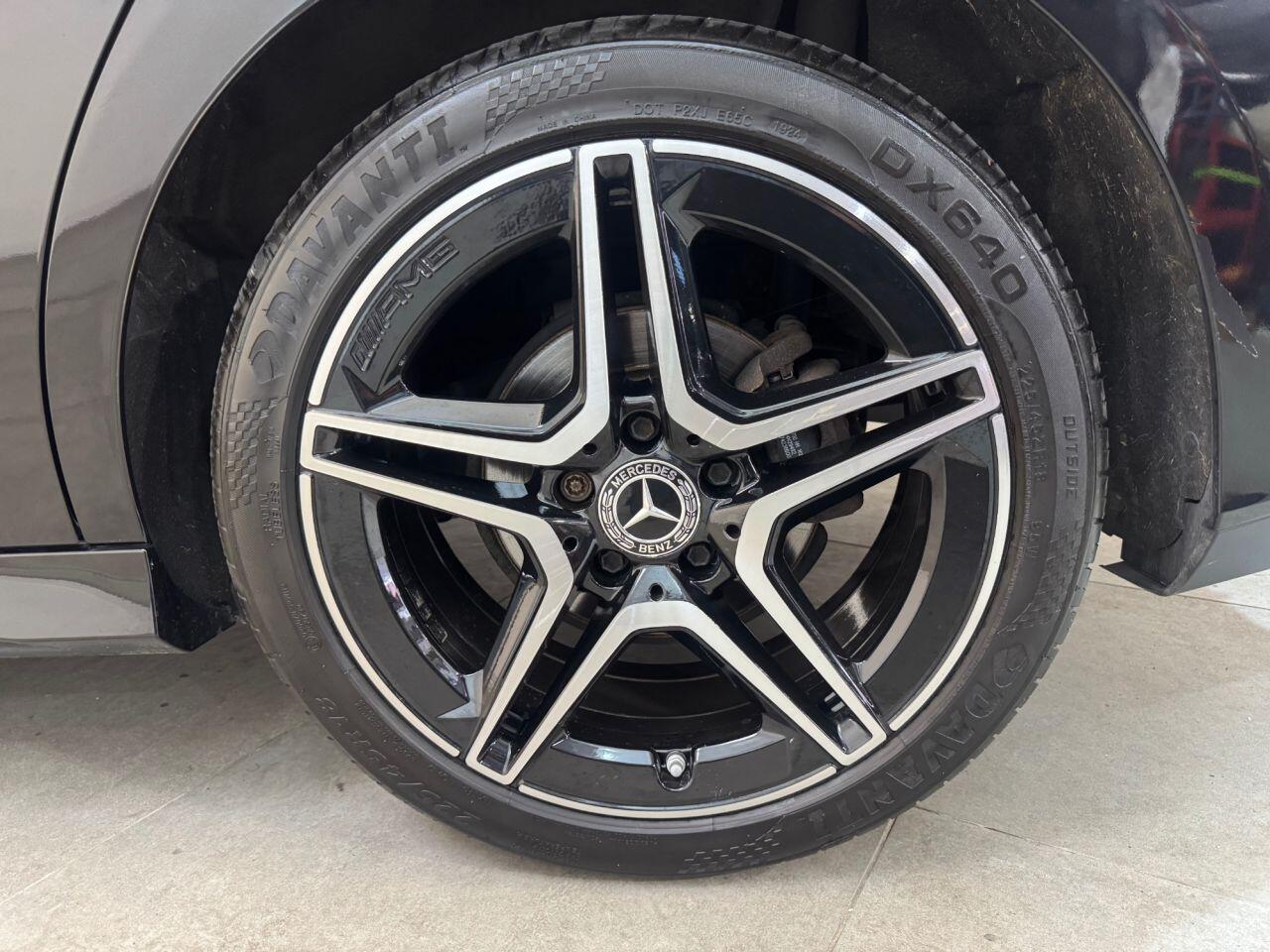 Mercedes-Benz Cla view 31