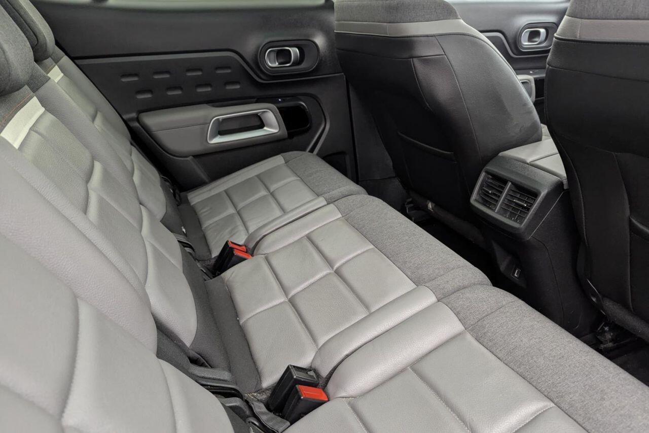 Citroen C5 Aircross view 18