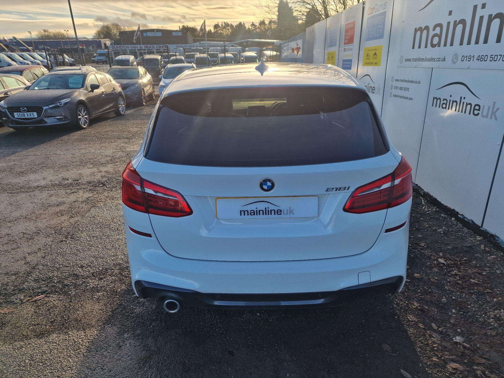 BMW 2 Series view 14