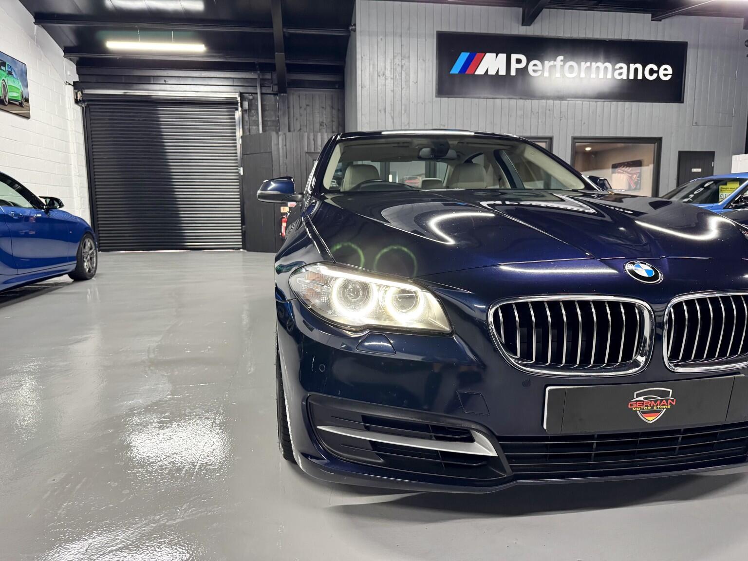 BMW 5 Series view 28