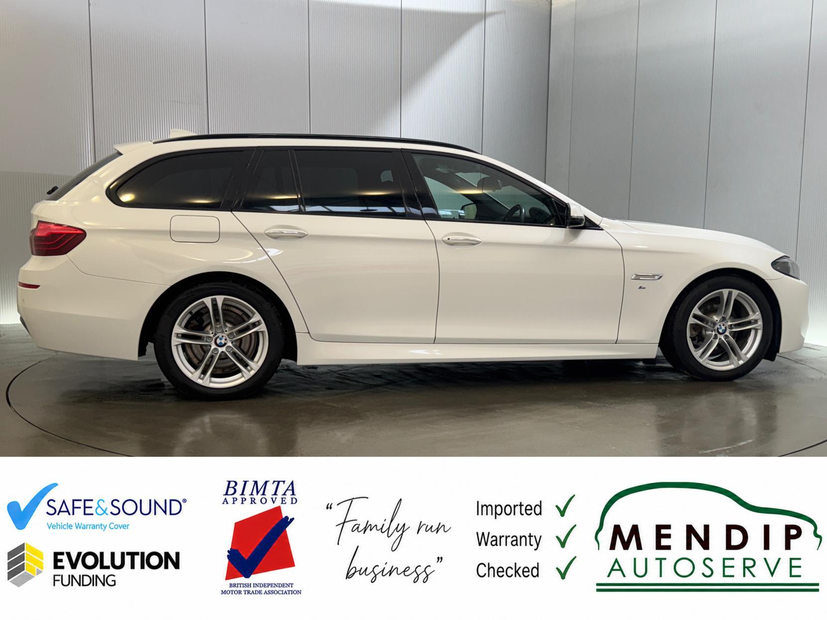 BMW 5 Series view 26