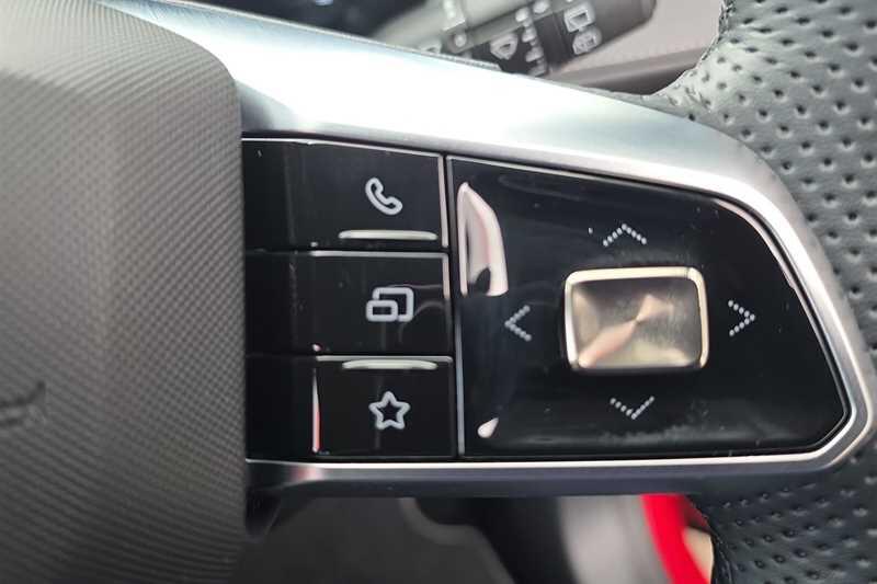 MG ZS view 22