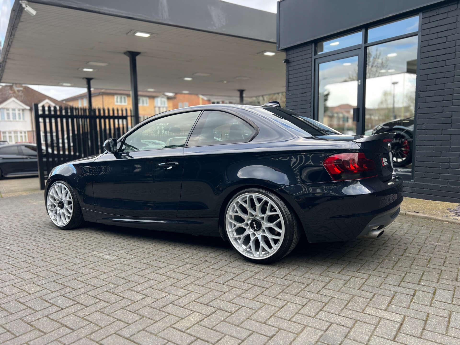 BMW 1 Series view 35