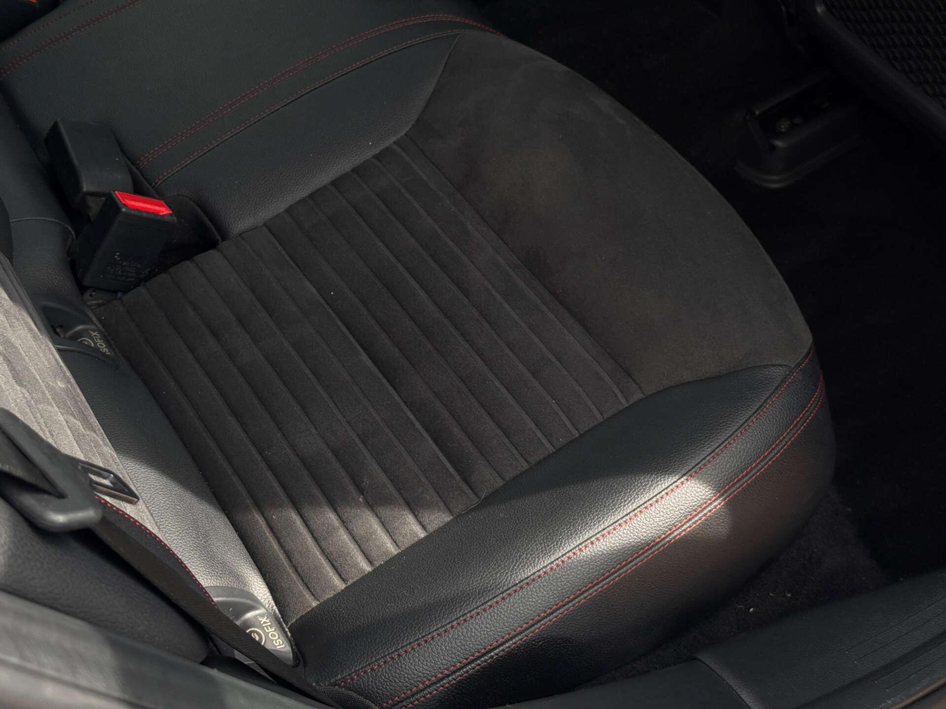 Mercedes-Benz A Class view 32