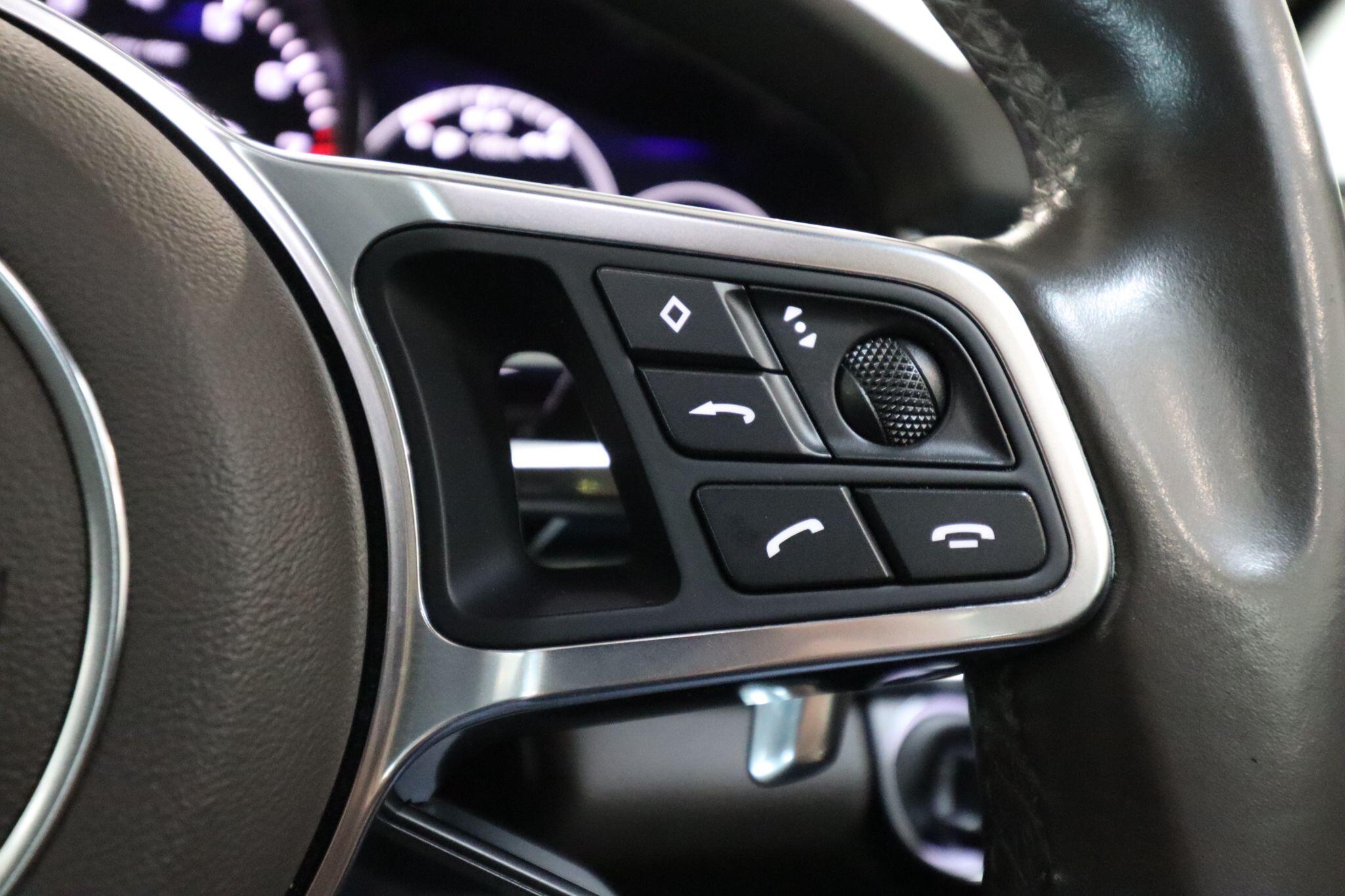 Porsche Panamera view 49