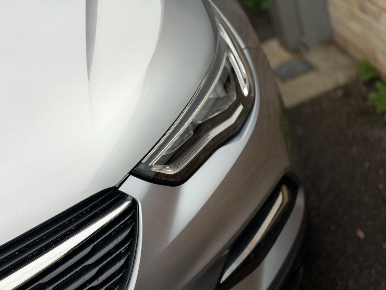 Vauxhall Grandland X view 85
