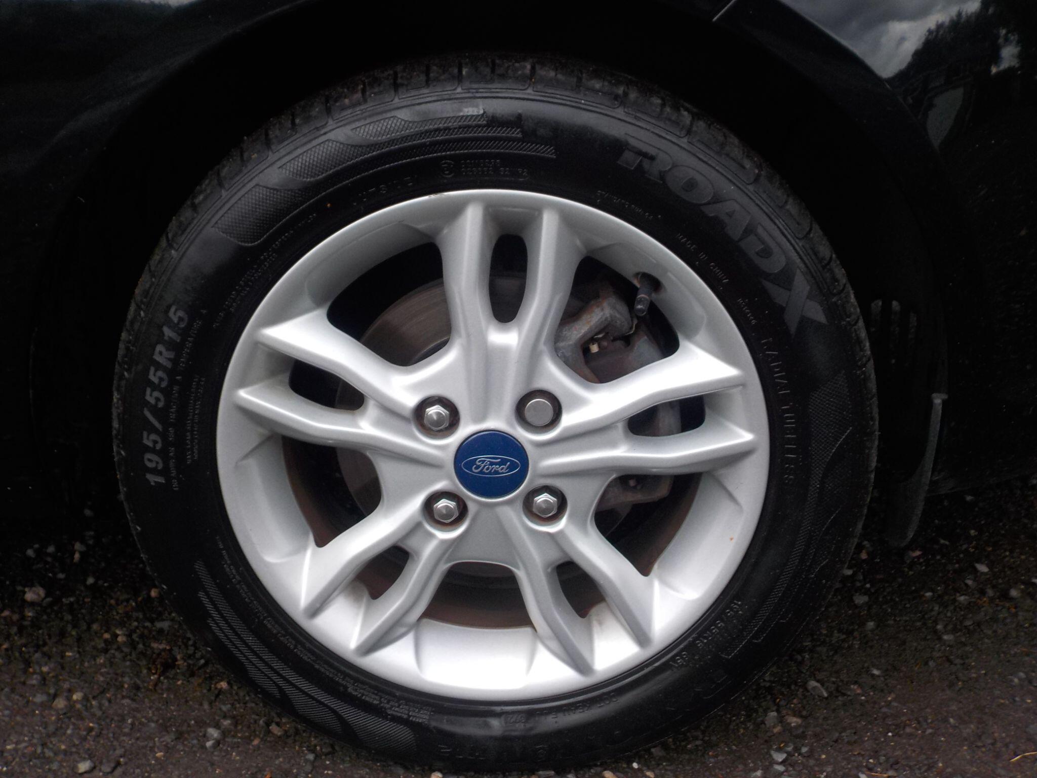 Ford Fiesta 1.25 Zetec Euro 5 5dr