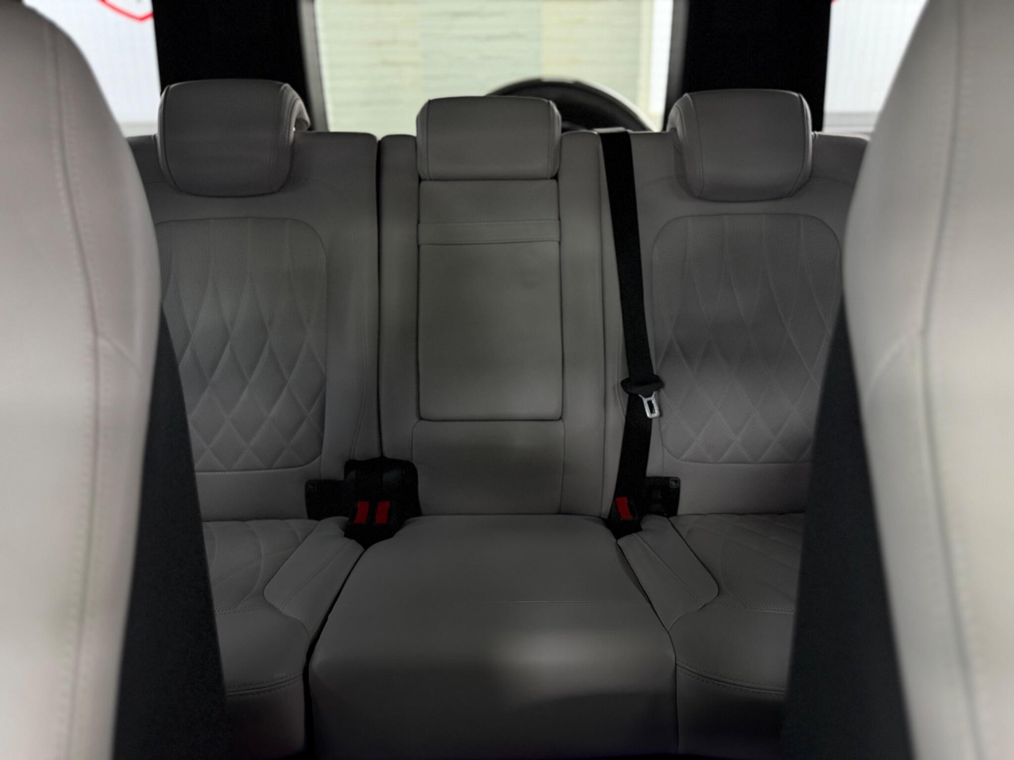 Mercedes-Benz G-Class view 52